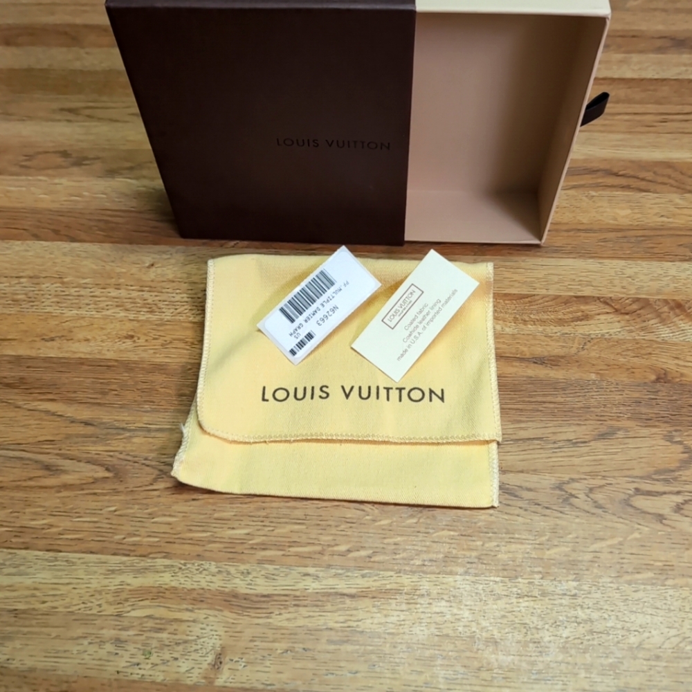 Louis Vuitton gift box with dust bag